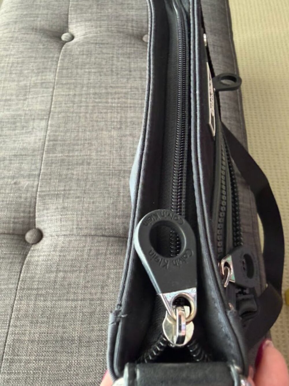 Calvin Klein Lightweight Purse - Picture 6 of 7
